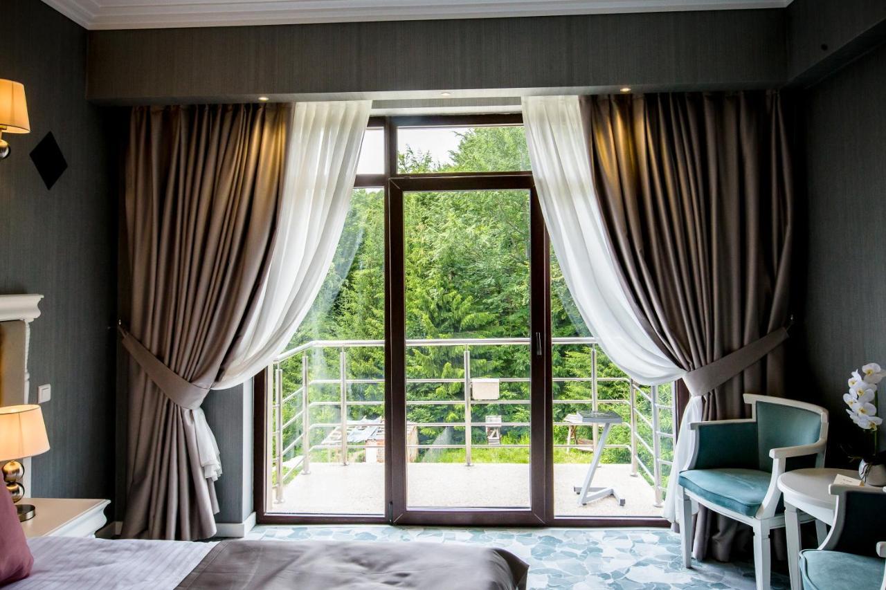 Hotel Carpat Inn Азуга Экстерьер фото